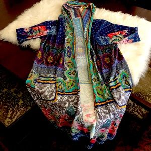 Johnny Was thin hooded sweater size small